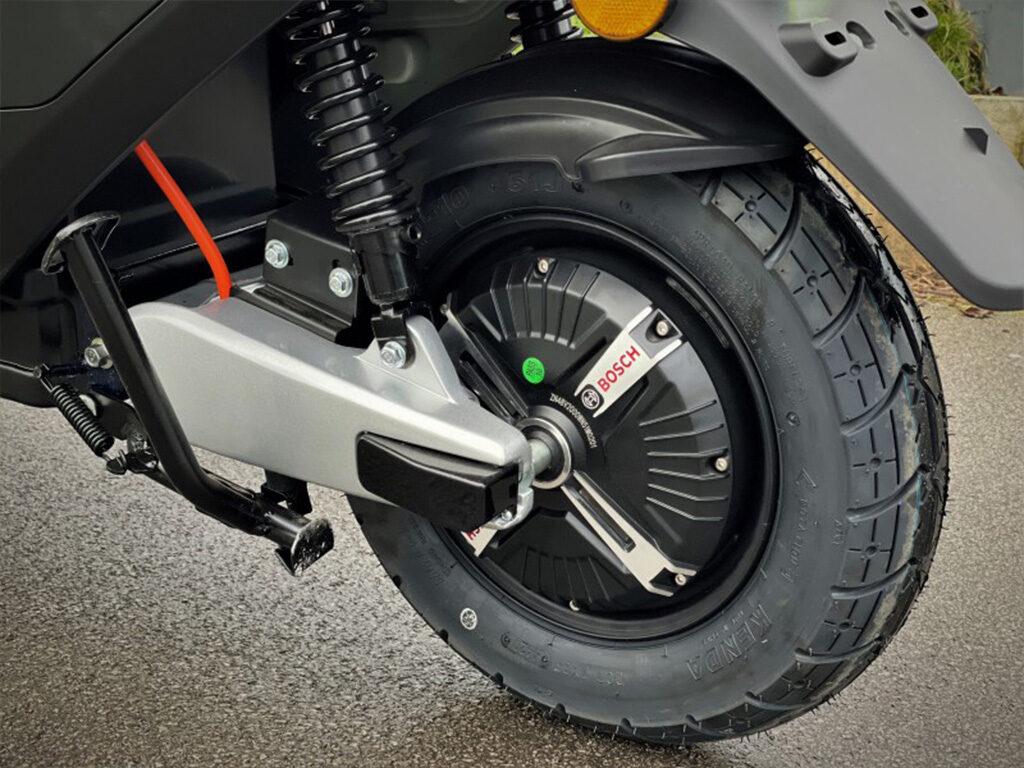 MGB G1 50cc 2000W Dual Battery