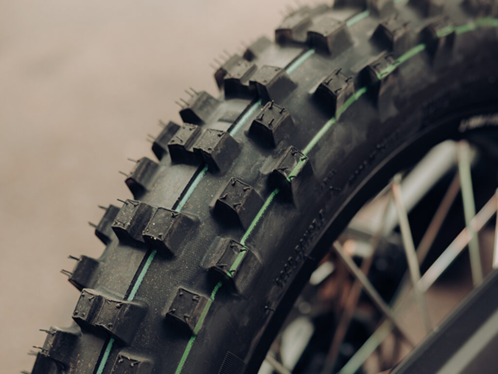 KOMODO L3E ROAD LEGAL