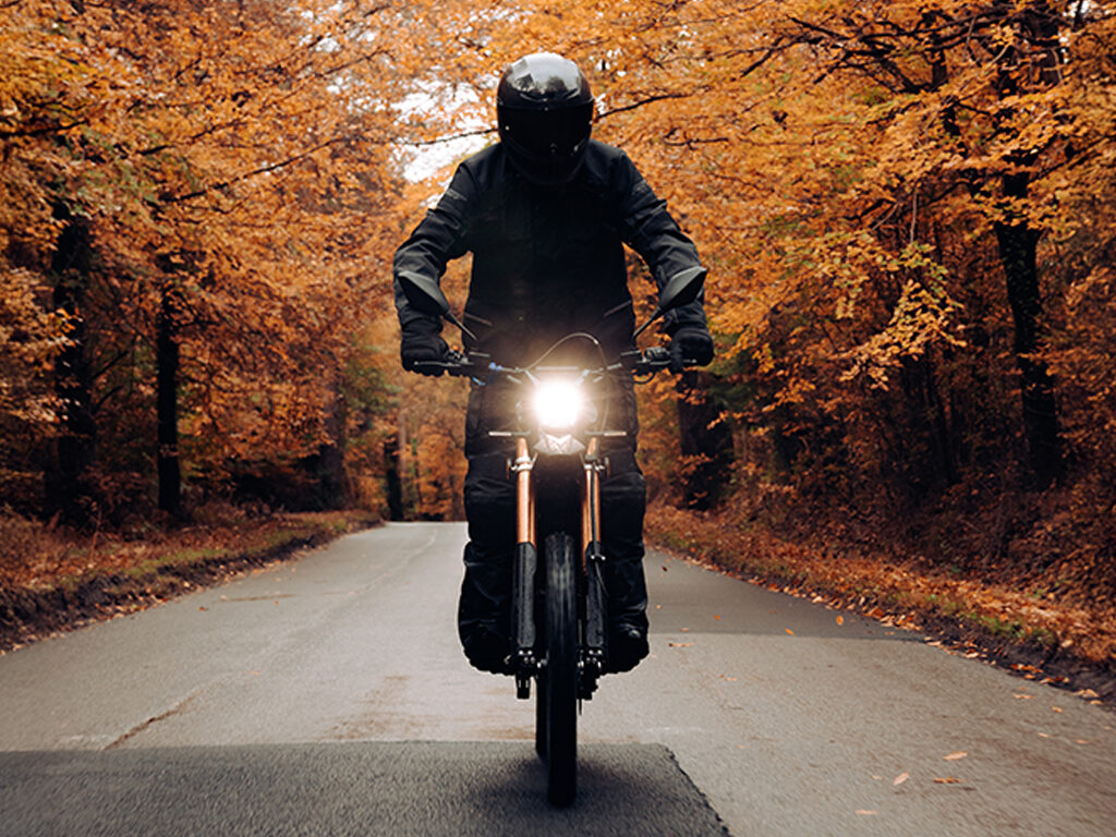 KOMODO L3E ROAD LEGAL