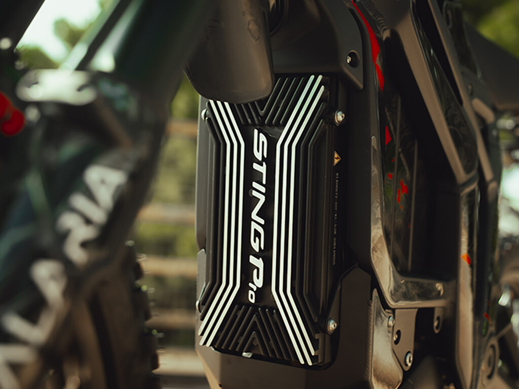 STING PRO L1E ROAD LEGAL